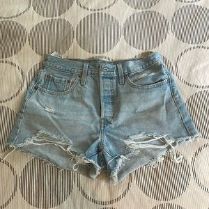 Levi Strauss & Co 501 cut off shorts